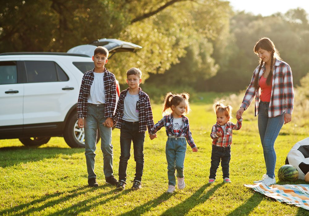 Tennessee Independent Auto Insurance Agents Soccer Family And Car 1000x700